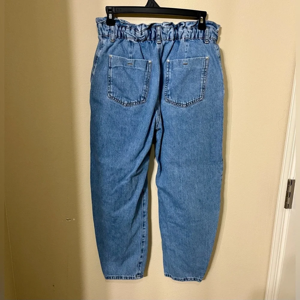 ZARA Paperbag High Waist Jeans - Picture 9 of 11
